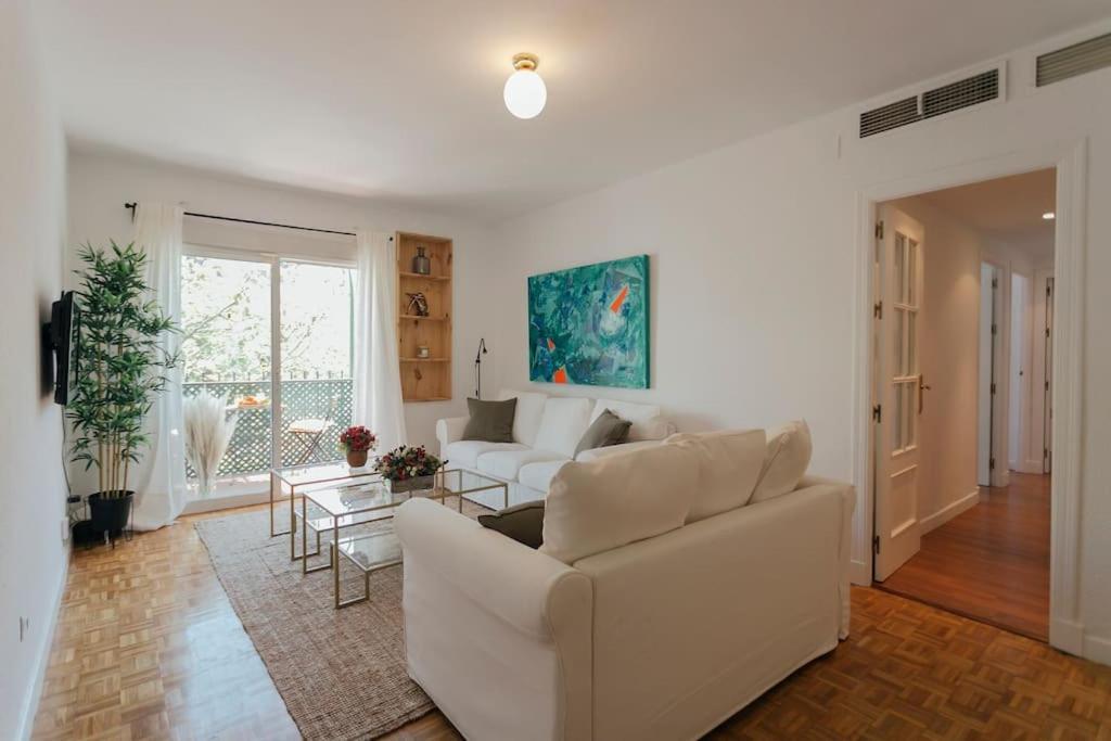O&L Murillo Bright Apartment - Terrace & Parking Sevilla Dış mekan fotoğraf